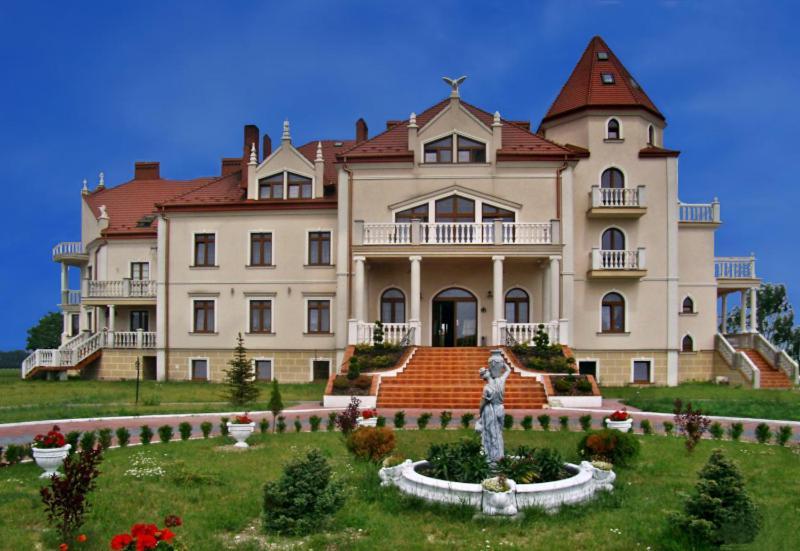 Palac Koronny Noclegi & Wypoczynek Wodzislaw Exterior photo